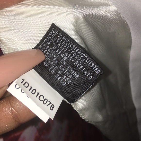 SOLD Suit Jacket - Picture 4 of 8